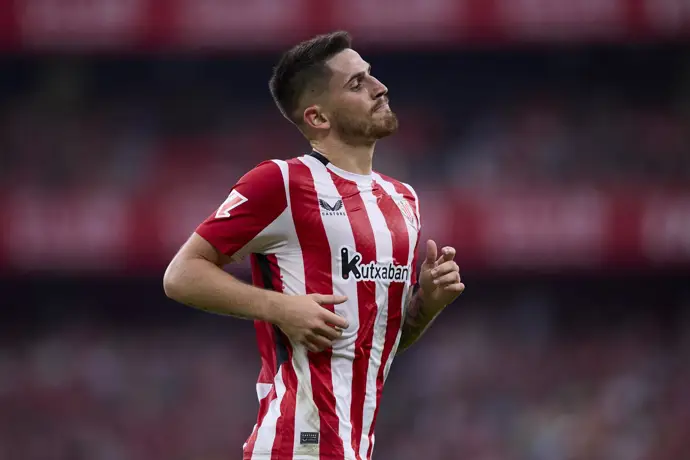 Sancet sufre una lesión en el ligamento interno de la rodilla y estará fuera varias semanas