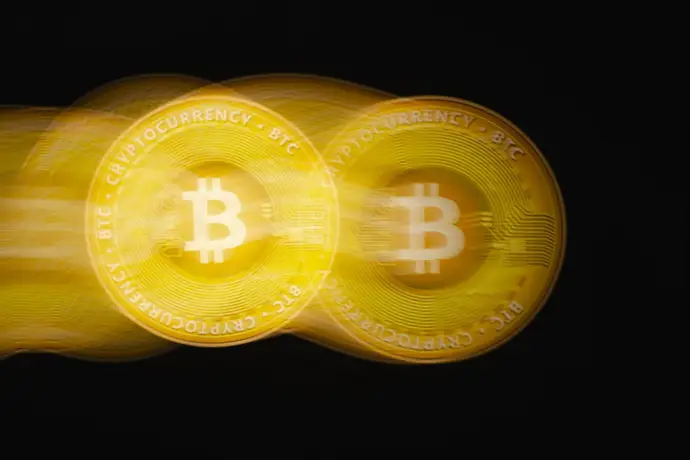 El bitcoin alcanza un nuevo máximo histórico superando los 124.000 dólares