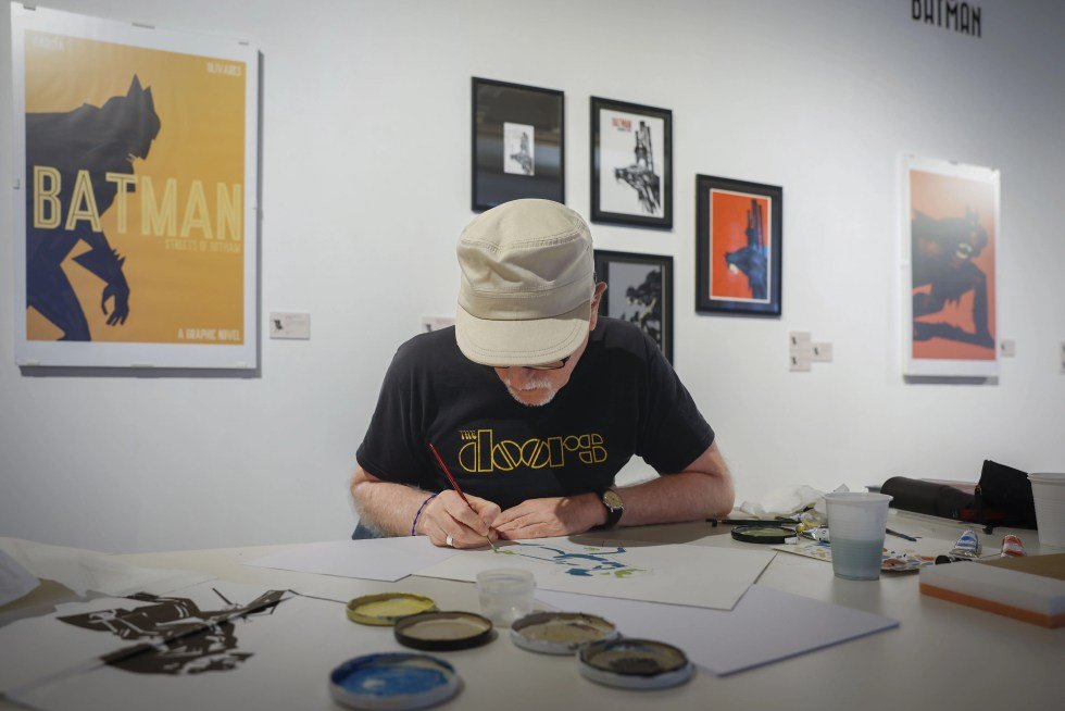 Imagen del historietista y Premio Nacional del Cómic Javier Olivares, antes de una entrevista con EFE