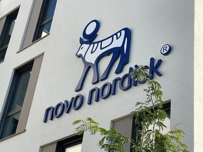 Novo Nordisk despide a 9.000 empleados, un 11,5% de su plantilla, y ajusta sus previsiones anuales