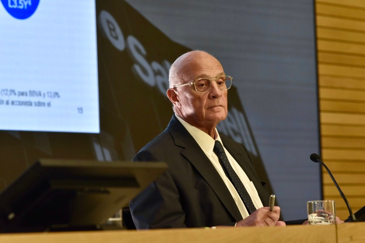 Son muy pocos los accionistas que han decidido vender en la OPA de Oliu (Sabadell)