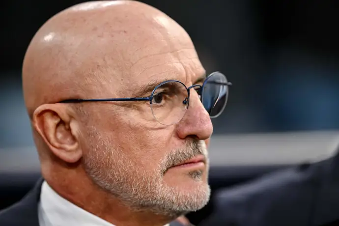 Flick expresó su desinterés, afirmando que no recuerda lo sucedido y no le preocupa