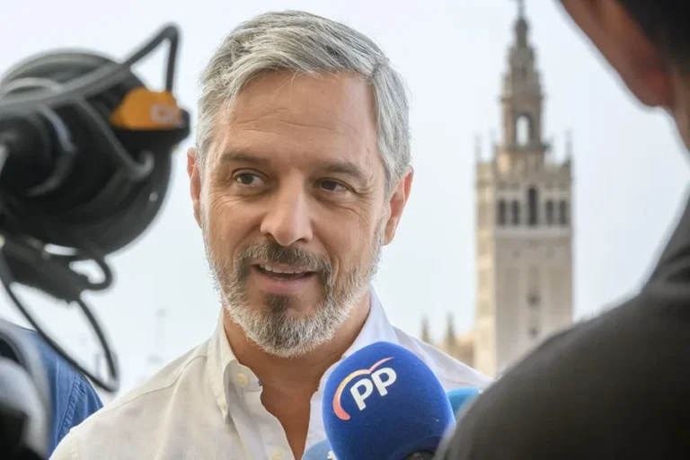 El PP considera al Gobierno «inoperante» y «absorto» en sus temas de corrupción, Sánchez