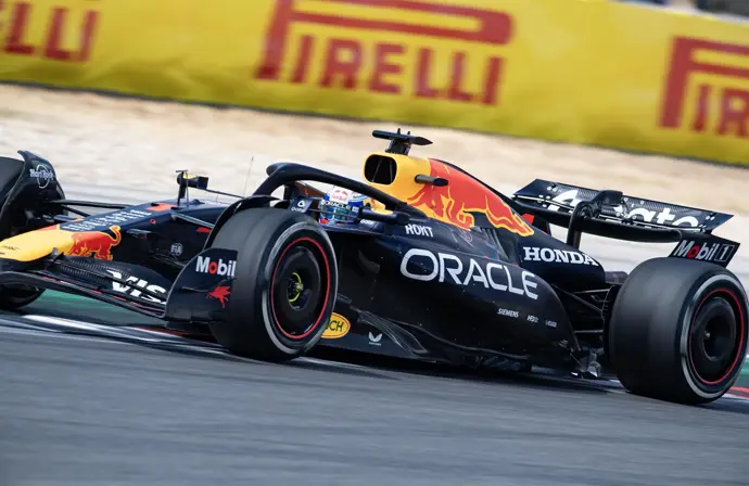 Verstappen se lleva la victoria en el primer round y Alonso da la sorpresa en Austin