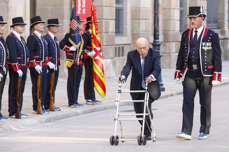 El expresidente Pujol espera el alta médica para mañana, informan fuentes cercanas a su médico.