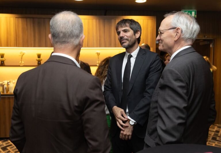 Urtasun apoya el boicot a Israel en Eurovisión debido a la continuidad de ataques y matanzas