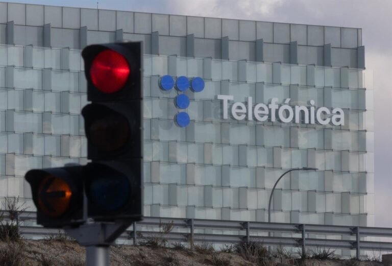 Telefónica presenta un ERE que afecta a 5.319 empleados en Telefónica España y sus divisiones