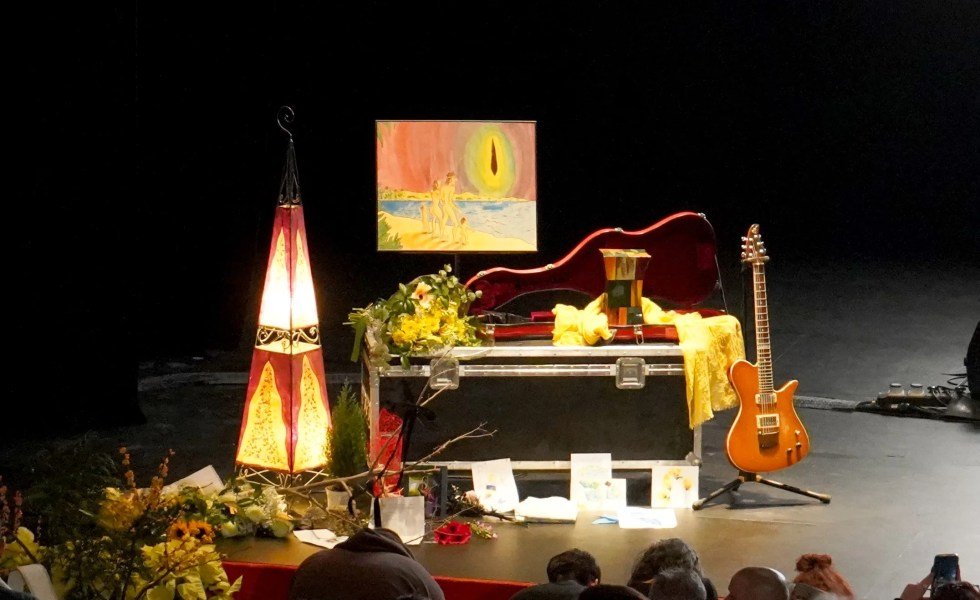 Despedida de Robe, un momento inolvidable que sus seguidores nunca olvidarán y siempre llevarán