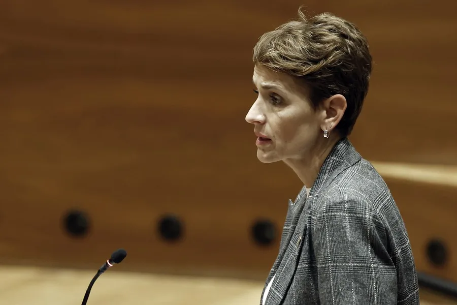 Chivite destituye al director de Obras Públicas por el polémico sobrecoste de los túneles de