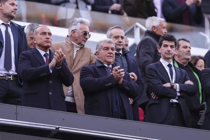 El Real Madrid simboliza la autoridad y el Barça, la independencia