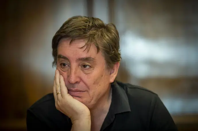 El Cervantes critica la "actitud agresiva" de Trump que dificulta un centro en español en Miami