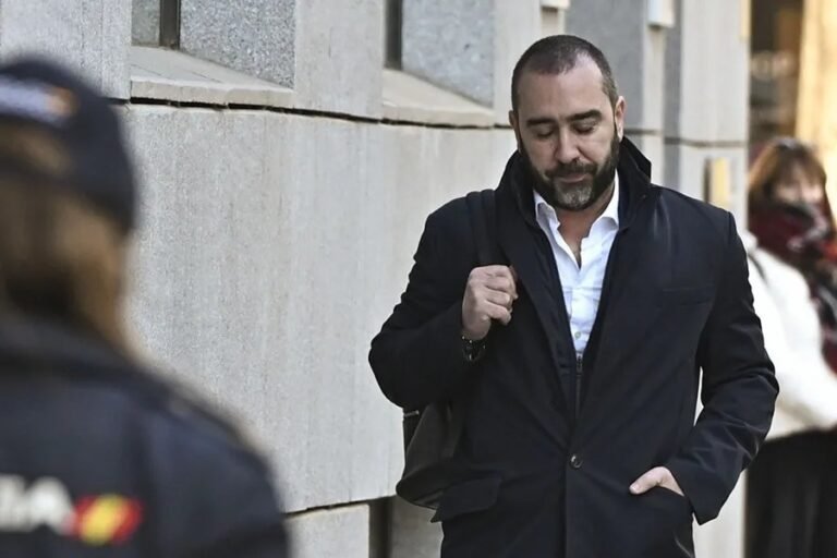 Una guía sobre el caso Koldo y la corrupción en el contexto de la V-16 y el teléfono 018 para