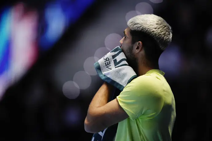 Carlos Alcaraz enfrenta en 2026 una serie de desafíos que definirán su futuro en el tenis