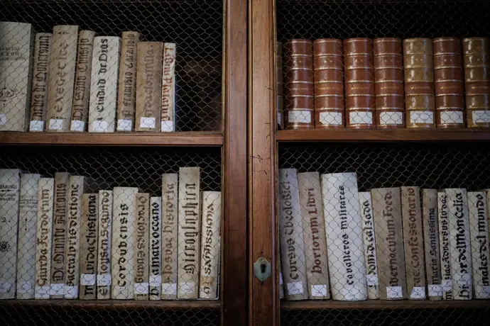 La Biblioteca Nacional digitaliza 600 obras de 154 autores españoles que ingresan al dominio