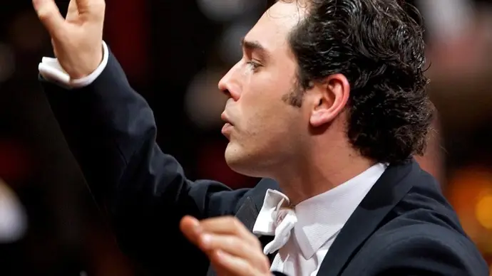 Tugan Sokhiev será el director del Concierto de Año Nuevo de la Filarmónica de Viena en 2027