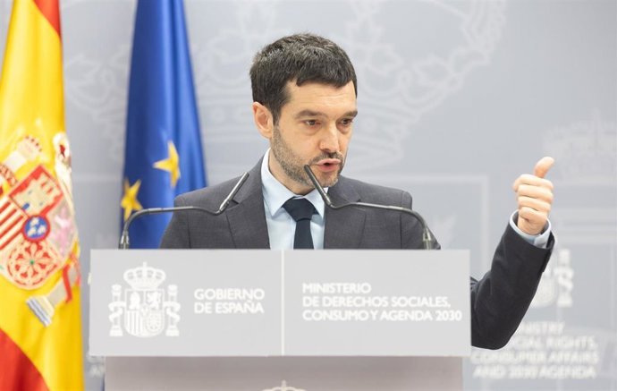 El ministro de Derechos Sociales, Consumo y Agenda 2030, Pablo Bustinduy
