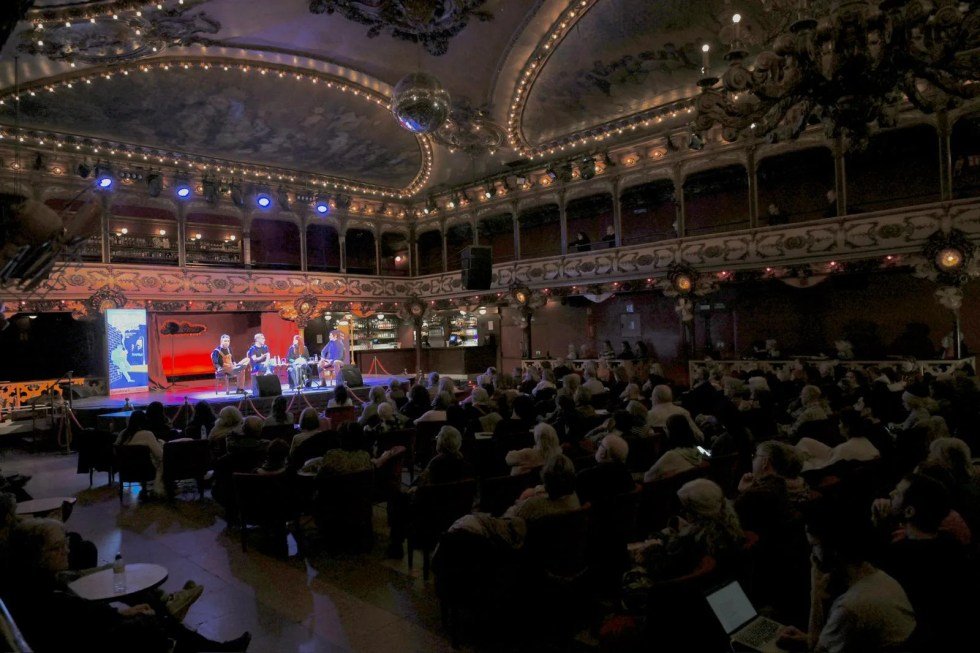 Las youtubers de crímenes reales entran en los festivales de novela negra con gran éxito