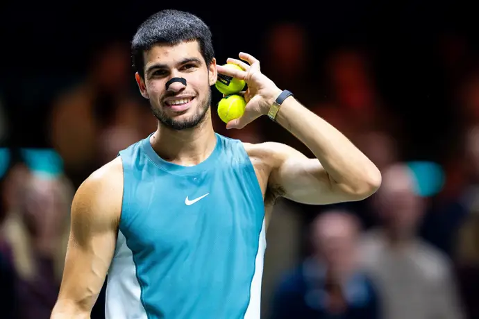 Carlos Alcaraz no participará en el torneo de Róterdam para defender su título este año