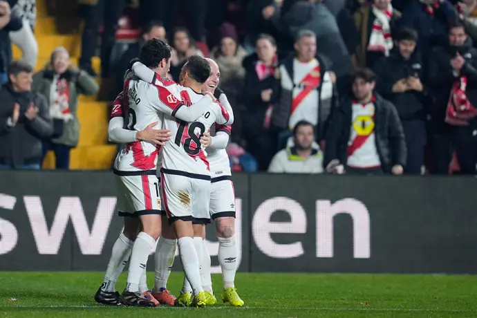 Los jugadores del Rayo Vallecano exigen condiciones laborales justas y dignas para todos