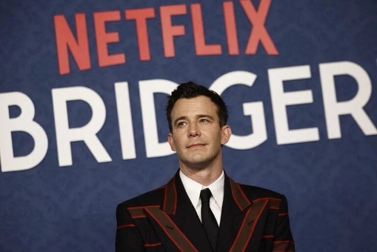 El actor Luke Thompson