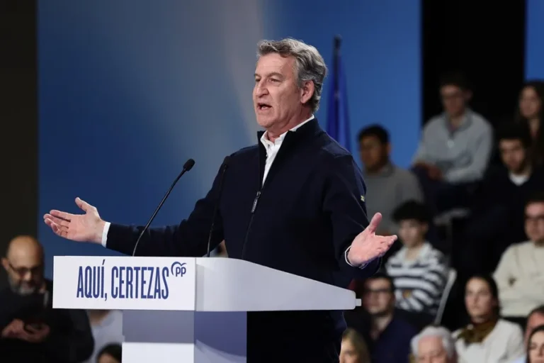 Feijóo critica a Vox por solicitar el voto en Castilla y León para frenar al Gobierno de Sánchez