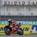 Acosta supera a Márquez en un final polémico de la carrera sprint en Tailandia
