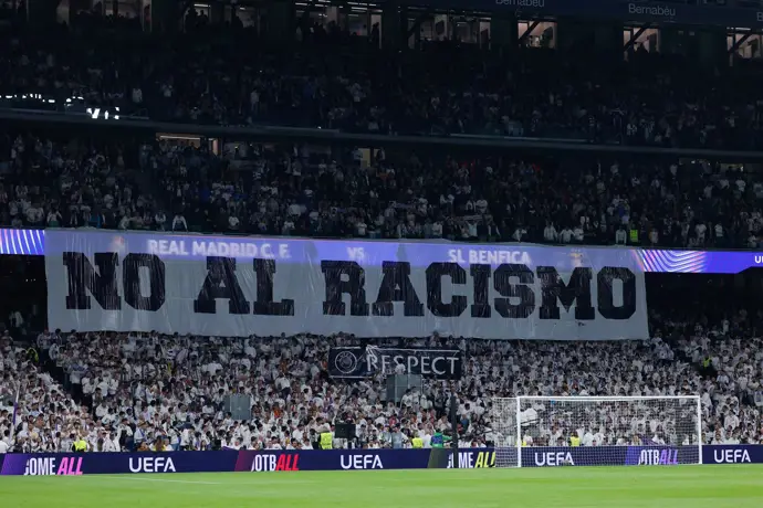 El Real Madrid, castigado por la UEFA por actitudes discriminatorias en el Santiago Bernabéu