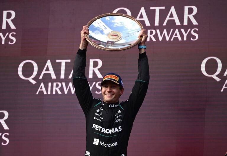 Russell y Mercedes lideran en Australia mientras Alonso sufre dos abandonos en la carrera