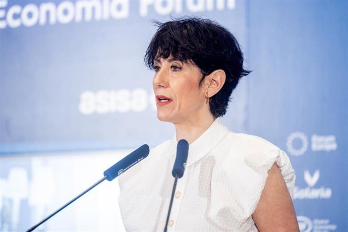 La ministra de Inclusi&oacute;n, Seguridad Social y Migraciones, Elma Saiz.