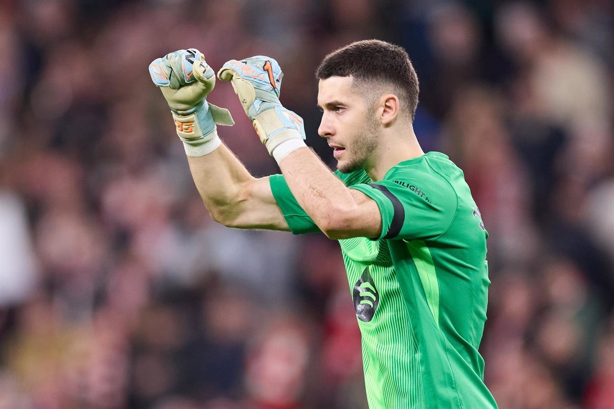 Joan García, Mosquera, Soler, Barrenetxea y Muñoz se incorporan a la lista para Serbia y Egipto