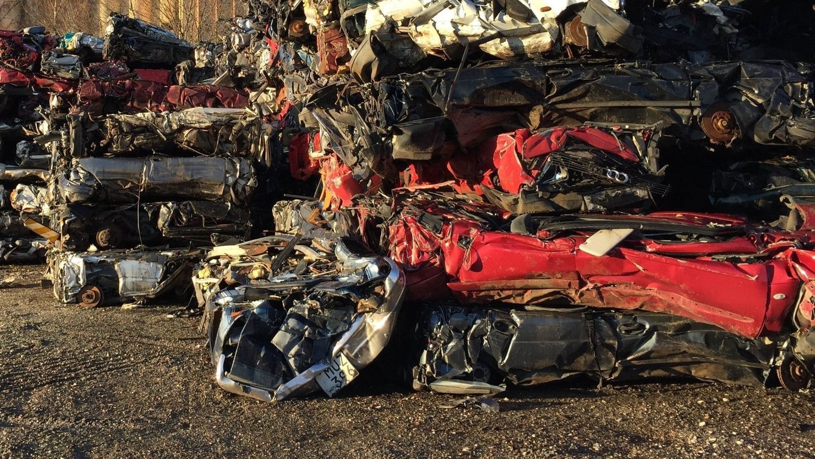 IMDEA transforma plásticos de vehículos en materia prima y transforma el reciclaje industrial