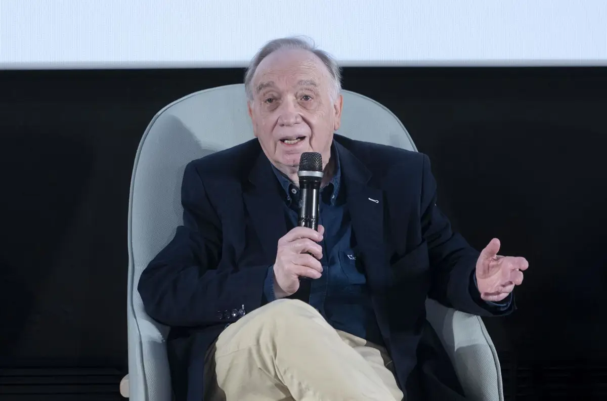 Fernando Méndez-Leite se postula nuevamente para liderar la Academia de Cine en España.