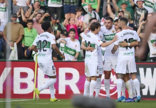 La determinación del Elche supera a un desalentado Atlético